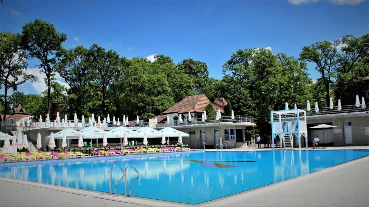 Drevny Grad Park-Hotel Leópolis Exterior foto